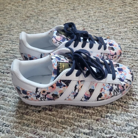 adidas gazelle silver green womens adidas Superstar 360 Infants